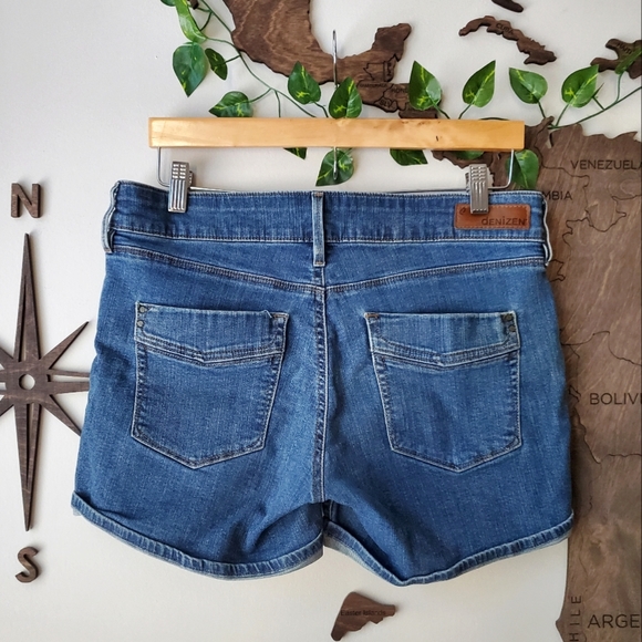 Denizen from Levi's Double Button Front Jean Shorts - Picture 2 of 7